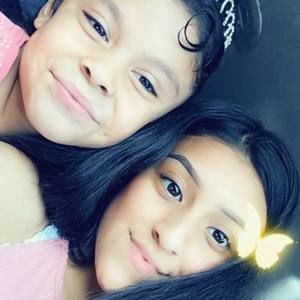 Meet your Posher, Sanjuana